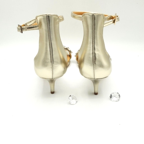 Badgley Mischka Jewel, Dash heels, NWOB - Picture 8 of 10